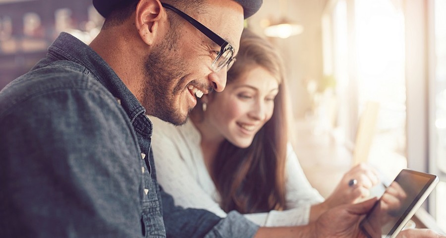 Vom Experiment zum globalen Datennetz: Das Internet feiert Geburtstag Vom Experiment zum globalen Datennetz: Das Internet feiert Geburtstag